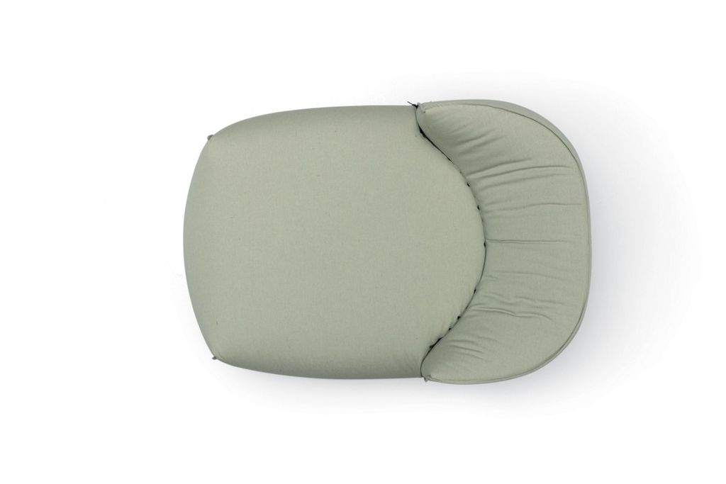 Kristalia pouf, poltrone e daybed Brioni