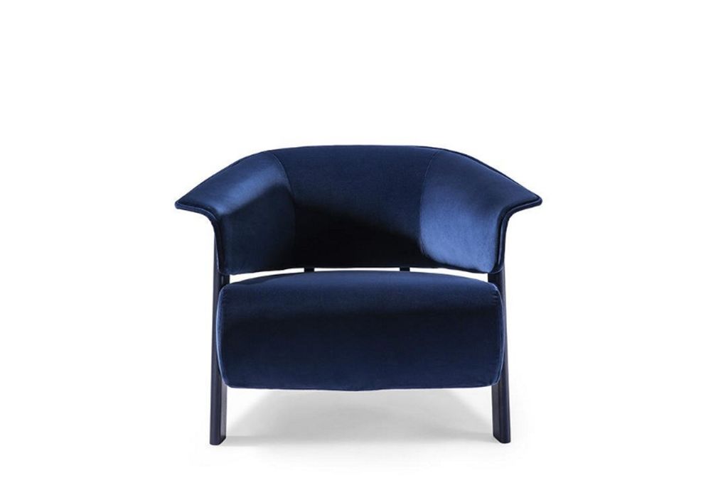 Cassina Back-Wing armchair