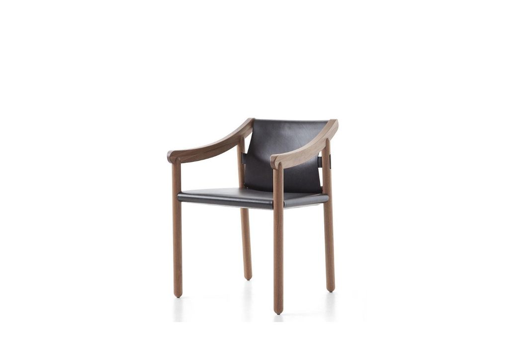 Cassina 905