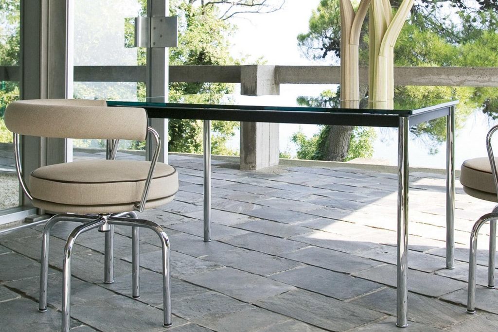 Cassina LC7