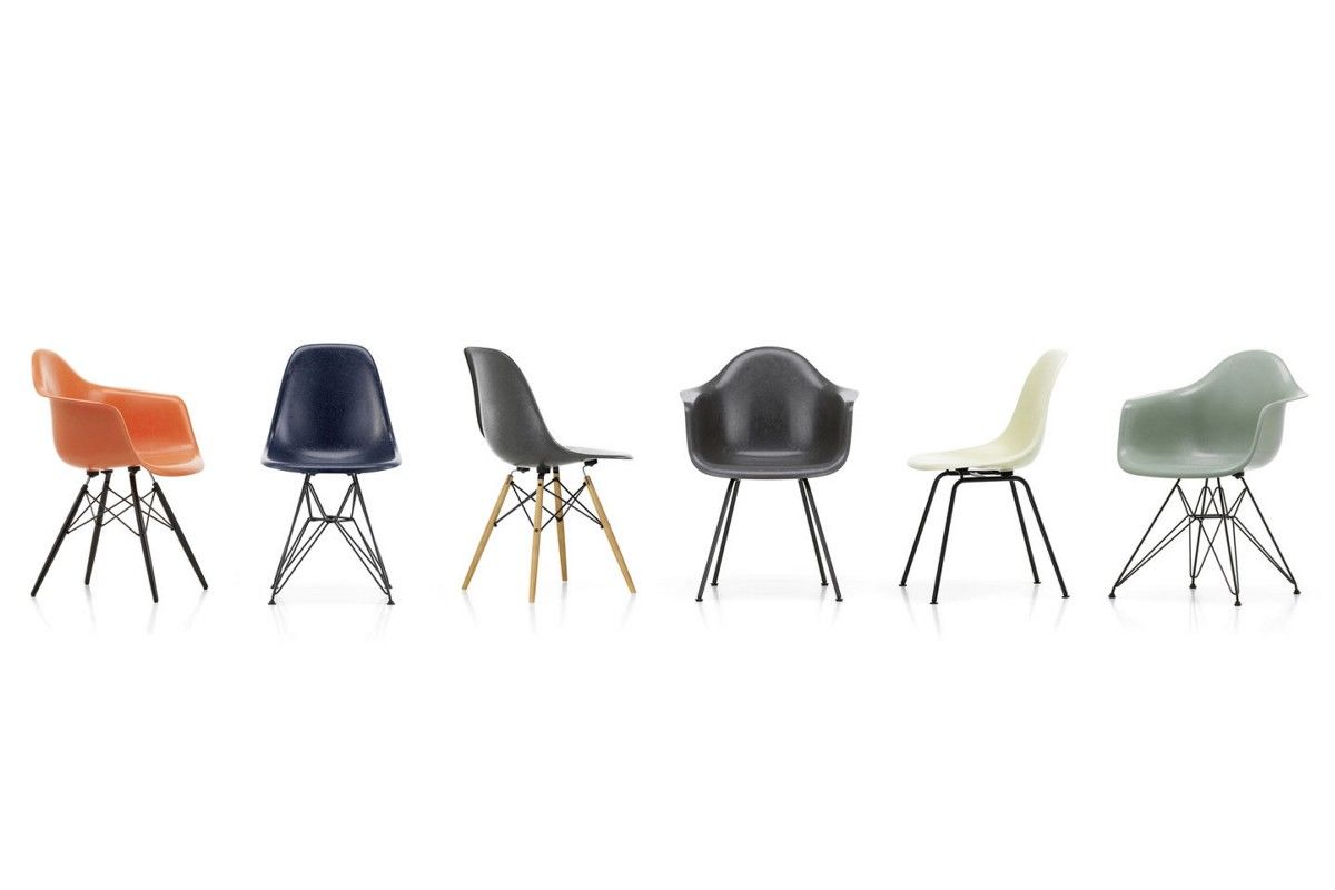 Vitra Eames Fiberglass Chair