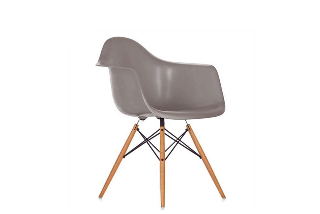 Sedia Vitra Eames Plastic Armchair